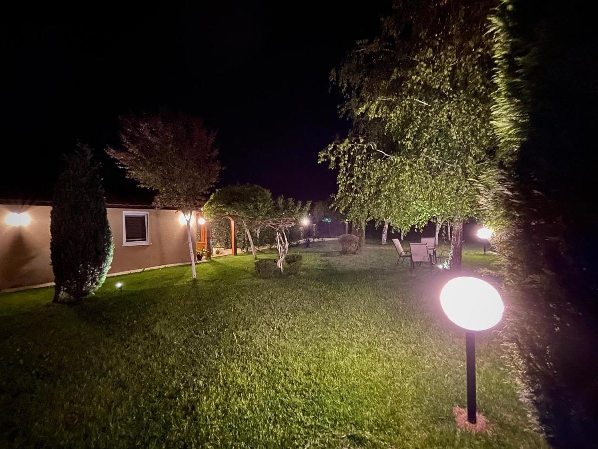 Apartment Lena Nikšić Exteriör bild