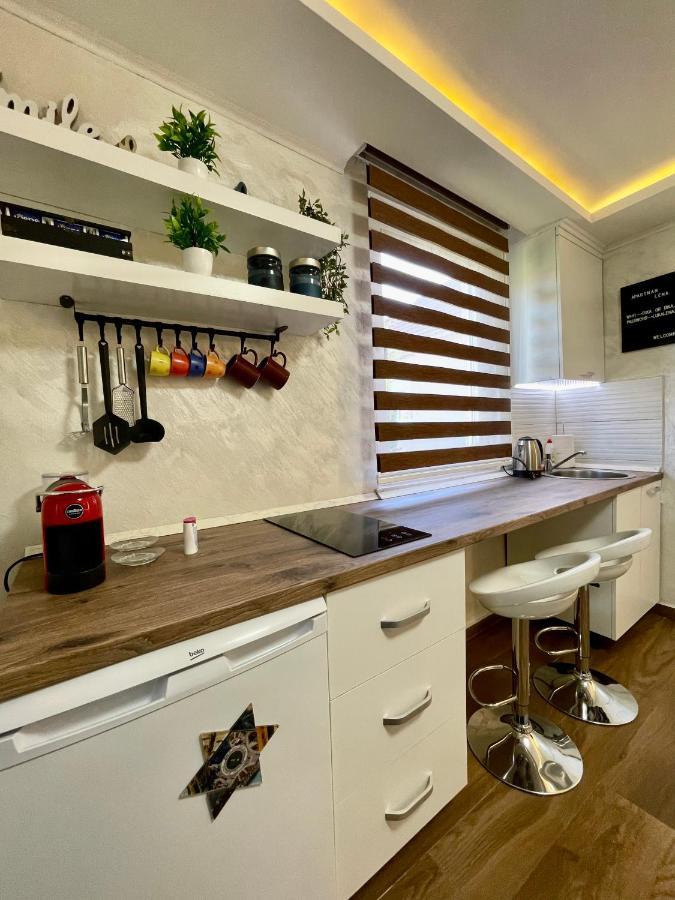 Apartment Lena Nikšić Exteriör bild